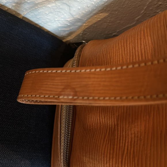 Argentinian Casa Lopez heavy leather vanity case - Picture 10 of 15